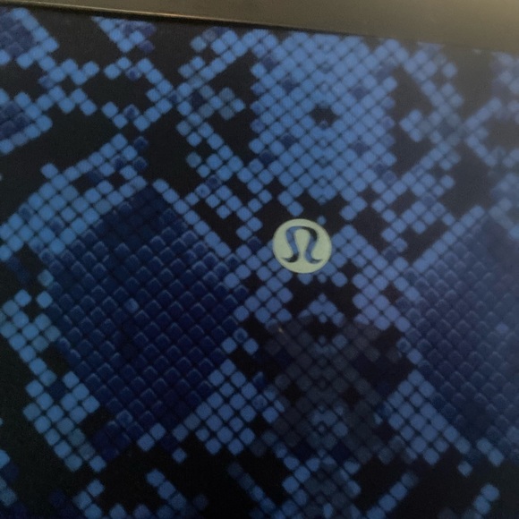 Lululemon High Times Pant in Mini Ziggy Snake Pipe Dream Sapphire Blue - Picture 7 of 9